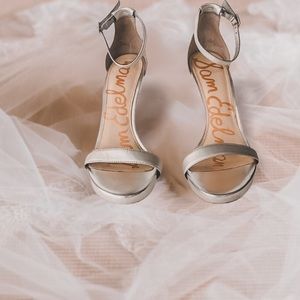 NWT Sam Edelman Silver Ankle Strap Sandal Heels